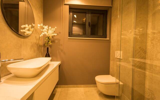 Luxury Apartments Royal M with Pool