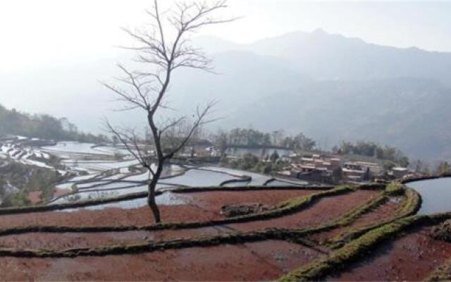 Yuanyang Longshuba Red Hotel