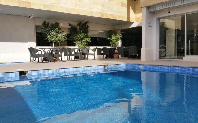 Hotel Carlos l