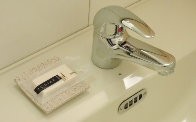 Zodiak Kebonjati by KAGUM Hotels