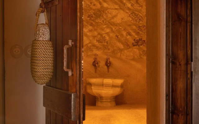 1813 Painters Stone Shelter