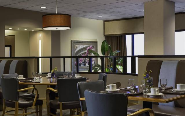 Sheraton Houston Brookhollow Hotel
