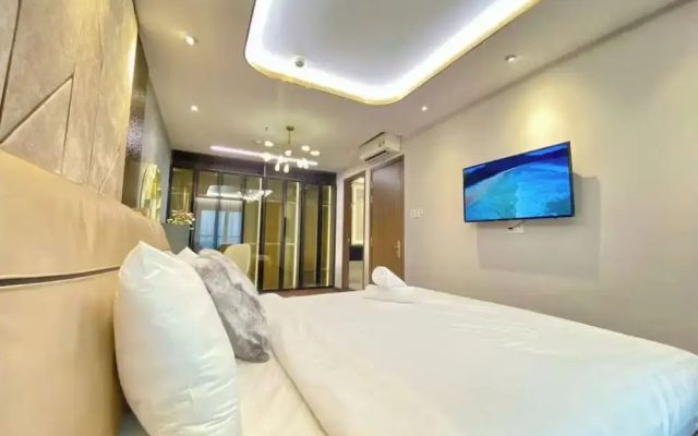 Sarang Luxstay Pavillon Saigon Residence