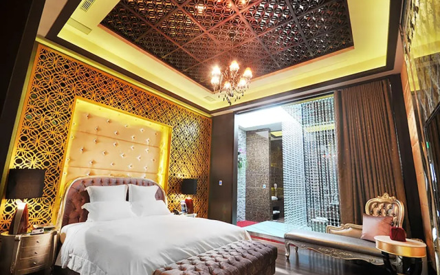 Royal Group Motel Ming Zu Branch