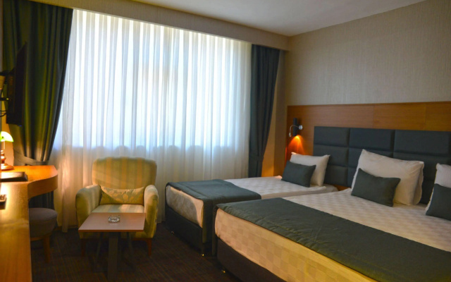 New Garden Hotel