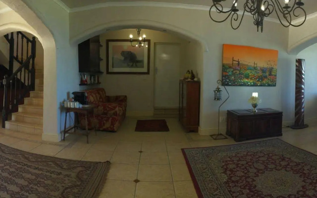 On the Cliff Guest House