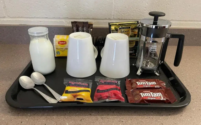 Central Highlands Motor Inn