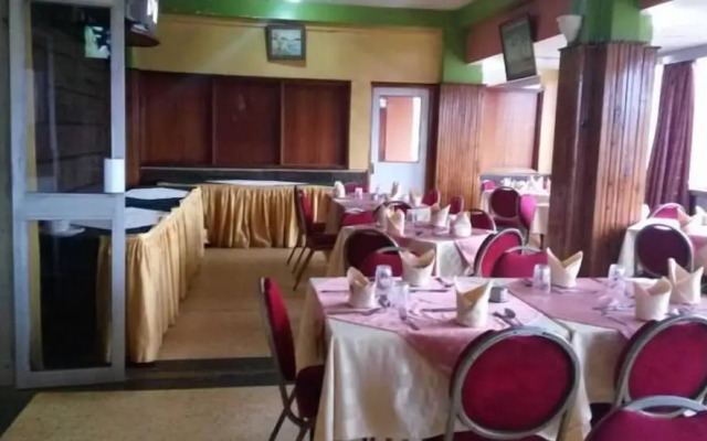 Batian Grand Hotel