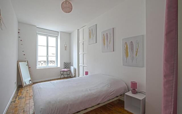 La Maison D'Aristide Family House In City Center