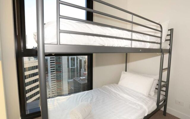 Central But Quiet Apartment