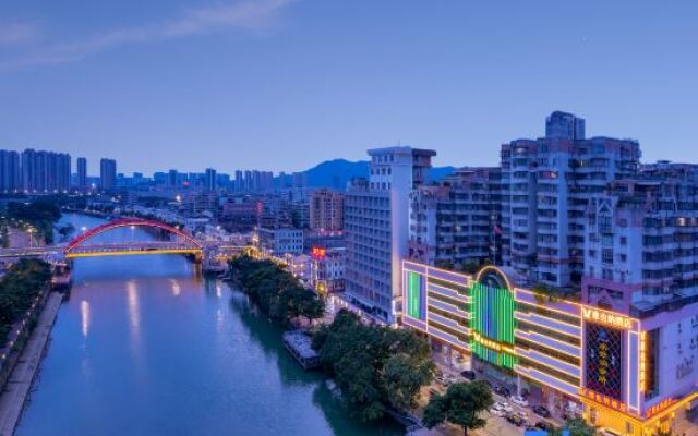 Vienna Hotel (Jiangmen Changan Road Pedestrian Street)