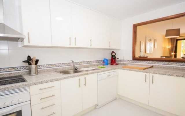 Andalusia, luxury apartment 4 pers. sea side
