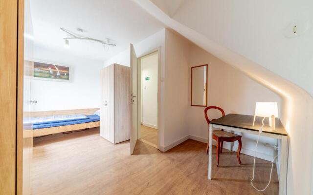 Id 6894 - Private Apartment