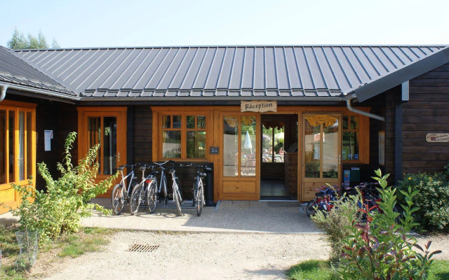 Le Village des Monédières - Slowmoov