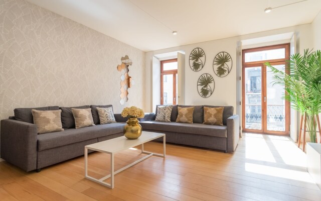 Chiado Modern Three-Bedroom Apartment - by LU Holidays