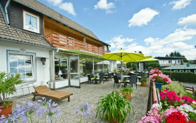 Hotel Waldrausch
