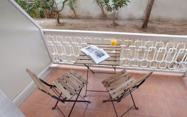 Beautiful apt near the sea by GHH