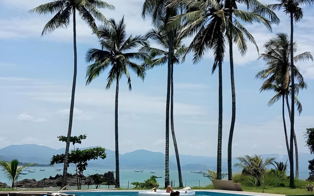 SAESEA Private Beach & Resort