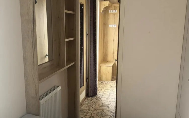 Luxury 2 Bedroom van Linen Included Pets go Free