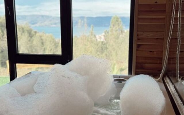 Ates Bocegi Mercan Bungalov
