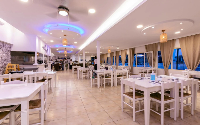 Mikri Vigla Hotel Beach Resort