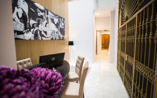 Casa de la Merced Suites