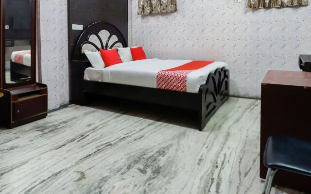 Oyo 65719 Sree Ganesh Mahal