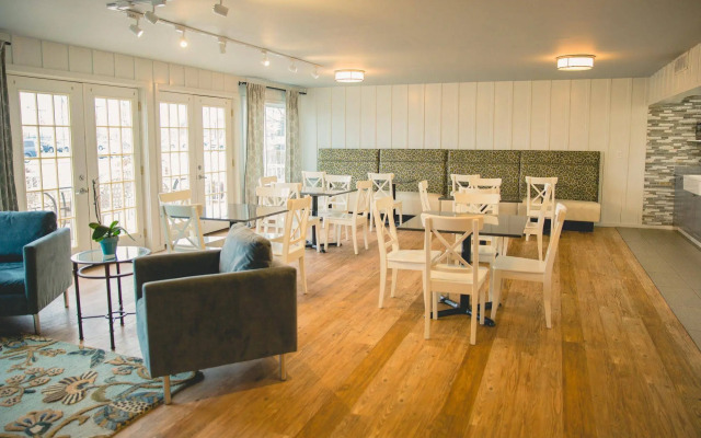 Harbor Town Inn, BW Signature Collection