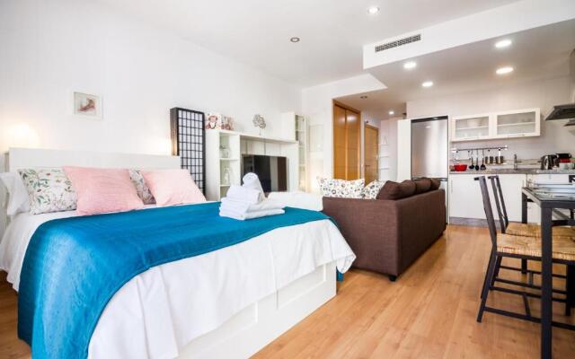 Sea & Wave AQ Boutique Apartment