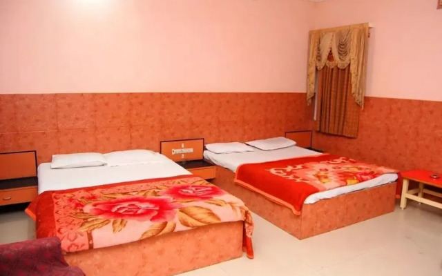 Hotel Meera