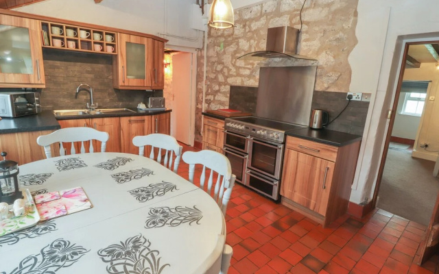 Offa's Cottage
