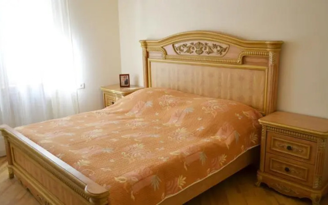 Monument Guest House