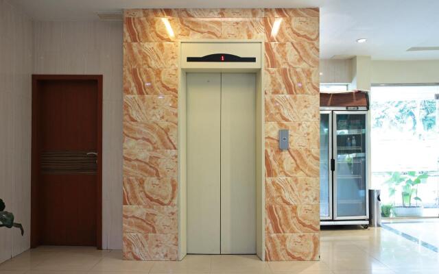 Hotel Bumi Malaya by OYO Rooms
