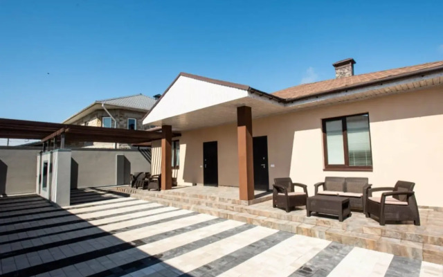 May Mariya Residence