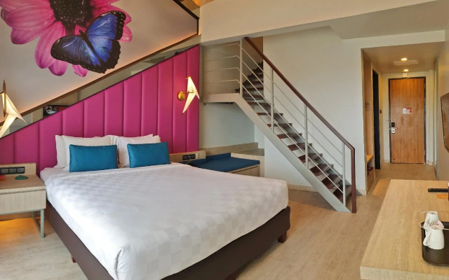 Mikie Holiday Resort & Hotel