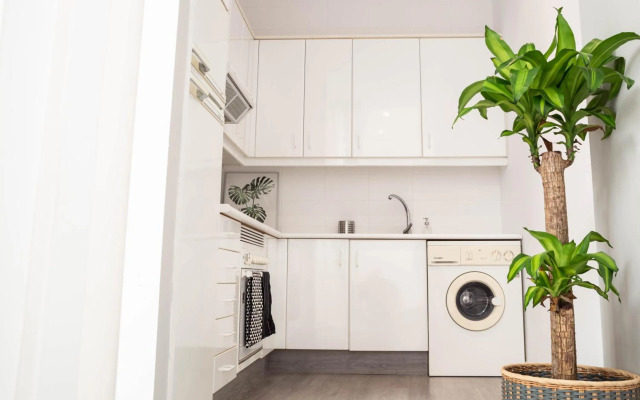 SANTA CRUZ, 1 min Catedral