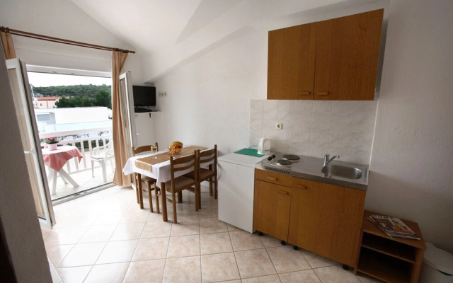 Room-studio Apartment 8, 2,floor