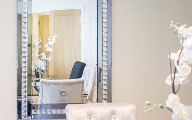 River View Apartment