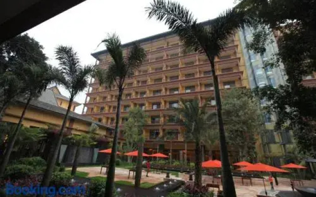 Ramada Plaza by Wyndham Xishuangbanna South