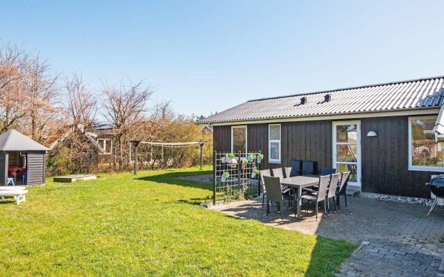 9 Person Holiday Home in Juelsminde