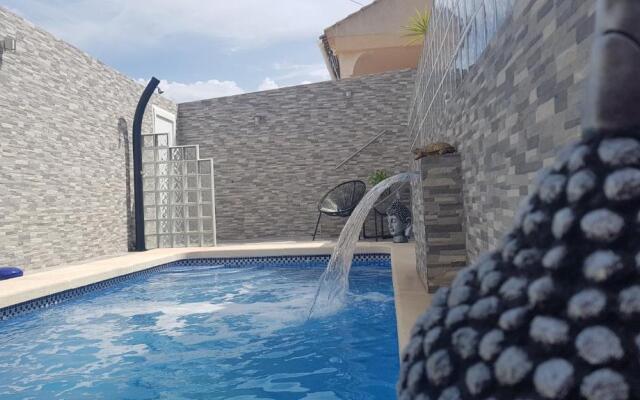 Amazing Studio with a Pool