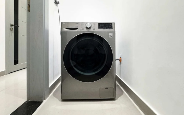 The Bold & Bright 3bdr Apt. 15 Min To Airport