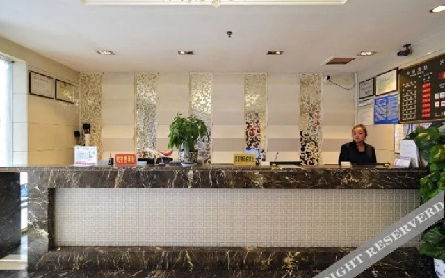 Snail Private Villa Hotel (Huaxi Park Subway Station)