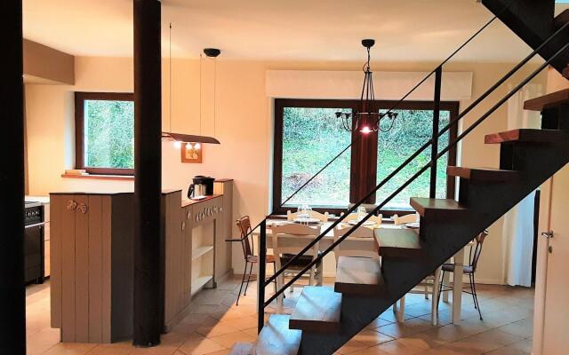 Quaint Holiday Home in Robechies amid Meadows