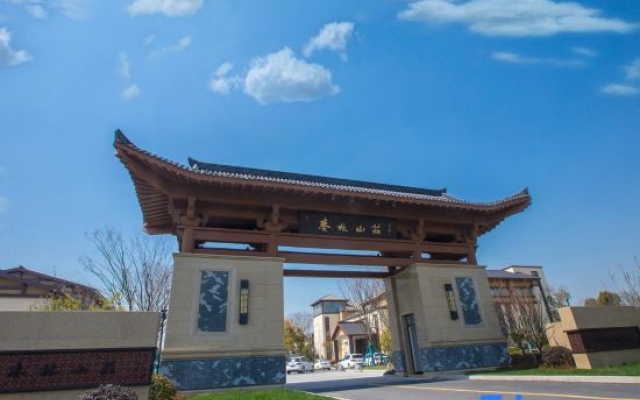 Zaolin Mountain Villa – Exterior – Yangzhou
