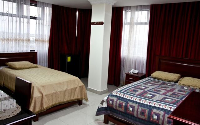 Airport Hotel