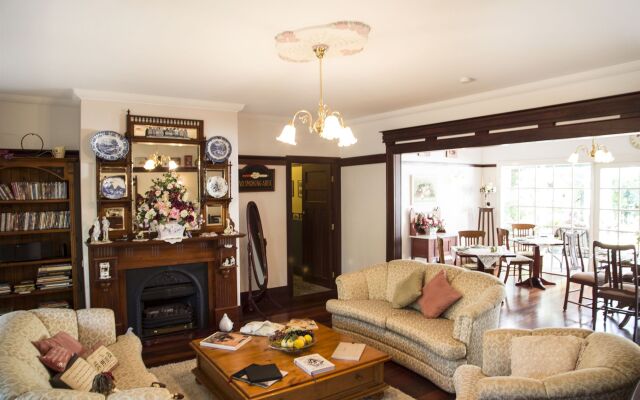 Rosebridge House Bed & Breakfast Adult Retreat