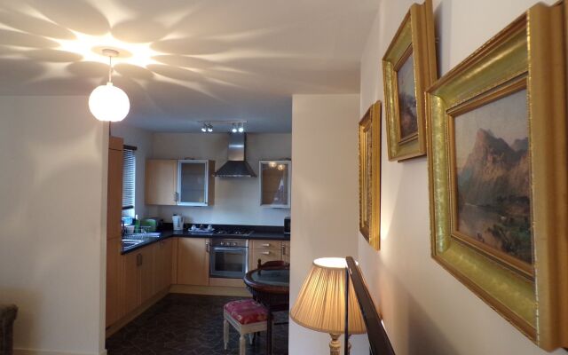 Drybrough Apartments
