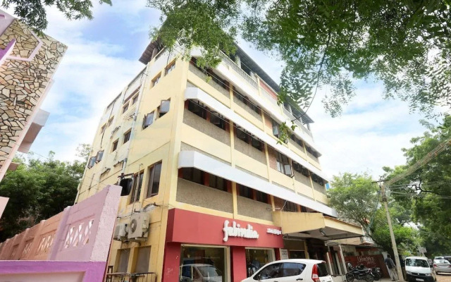 Urban Spice Service Apartment by OYO Rooms