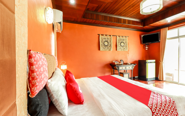 Golden Nakara Resort